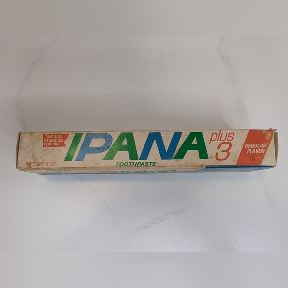 Vintage Ipana Plus 3 Toothpaste Regular Flavor Net Wt 7 Oz Collectible NOS - Picture 5 of 9